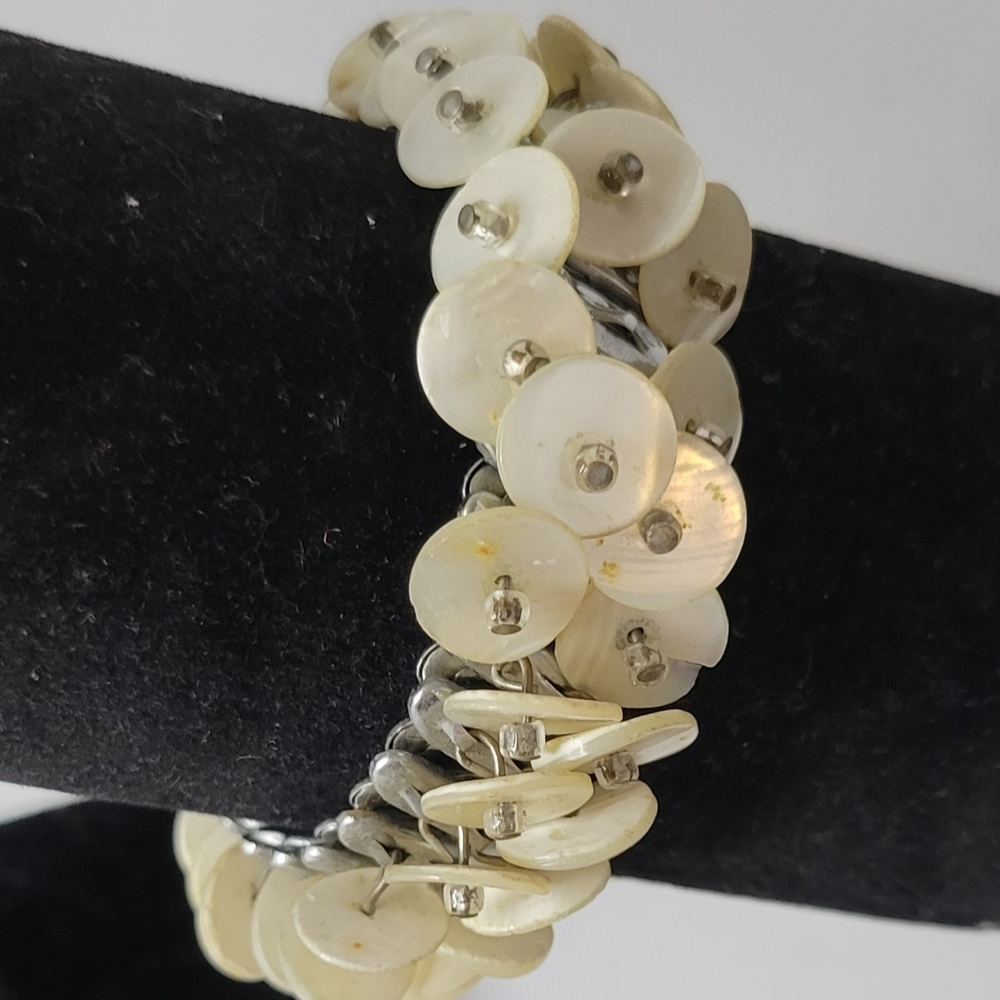 ▪︎Vtg Victorian Boot Button Bracelet